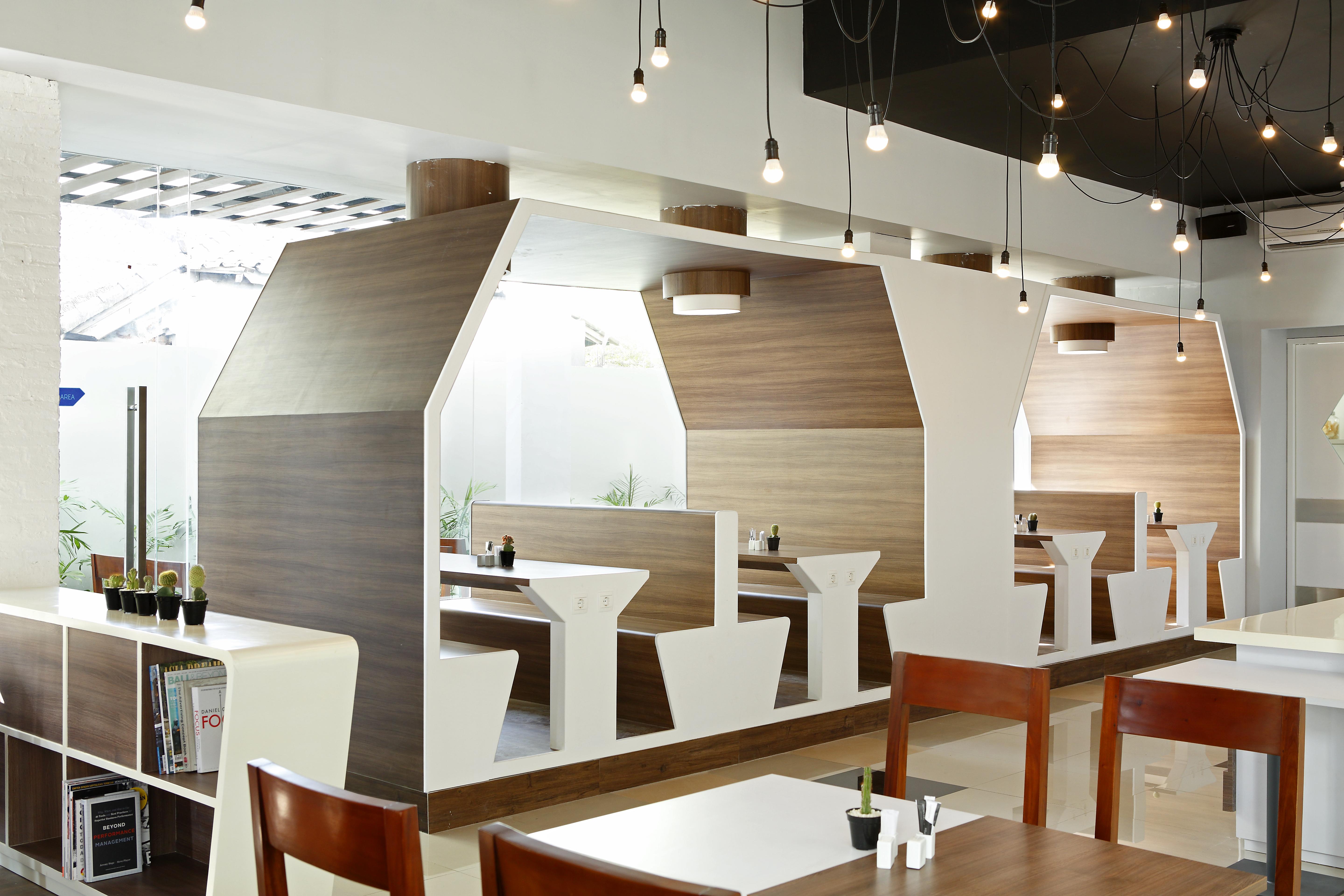 Hotel Berry Biz 3*