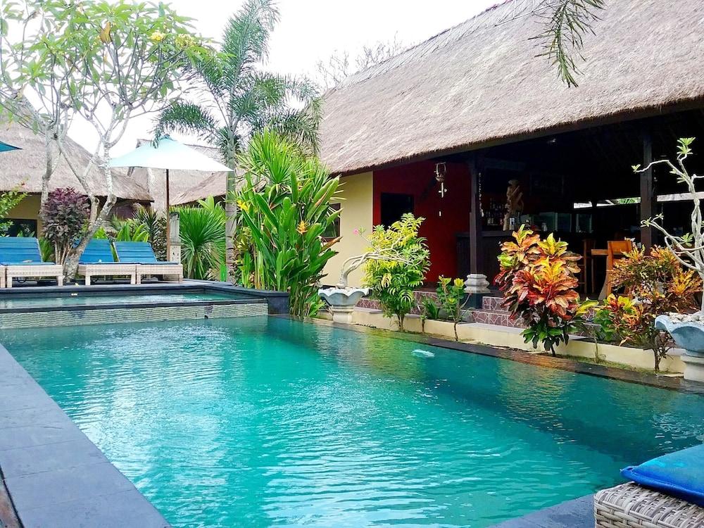 Dream Kubu Redpartner Nusa Lembongan (Bali)