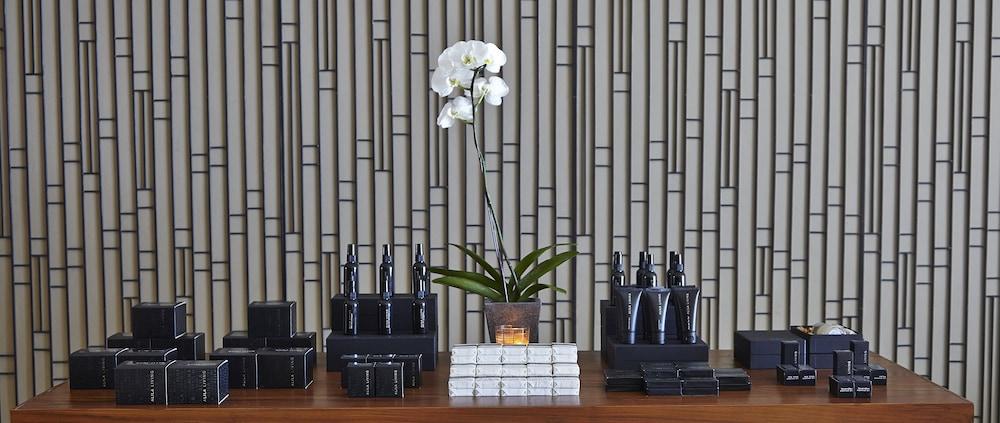 At Alila Seminyak (Bali)