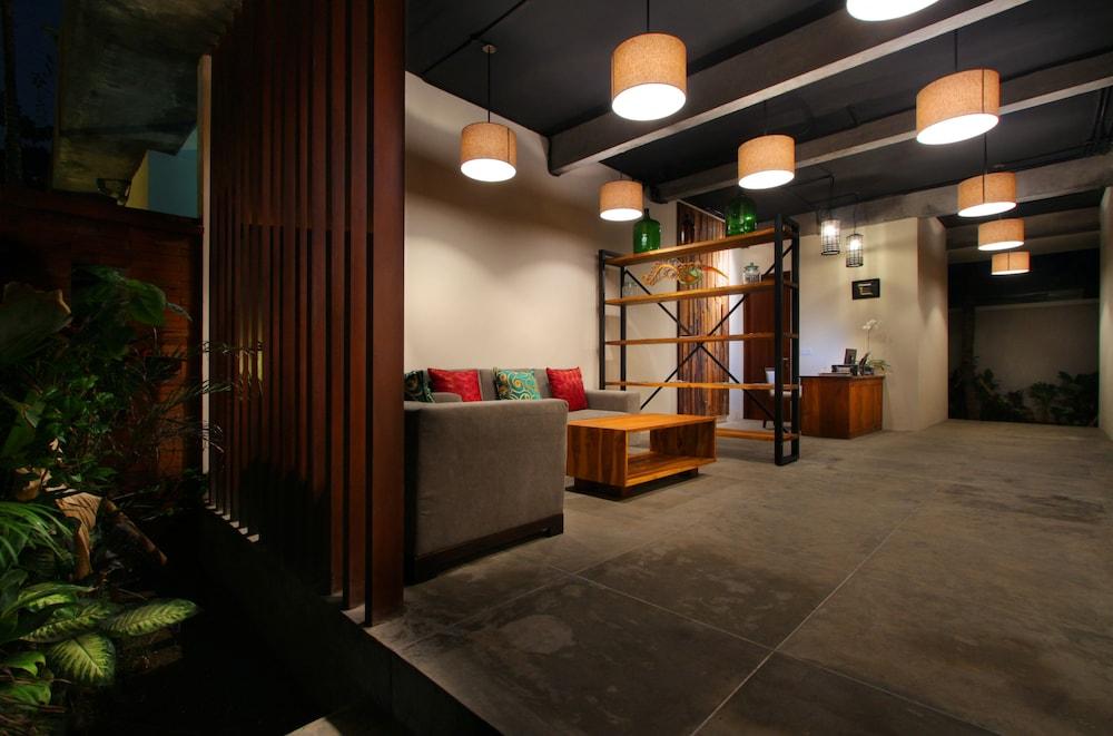 Royal Samaja Villa *