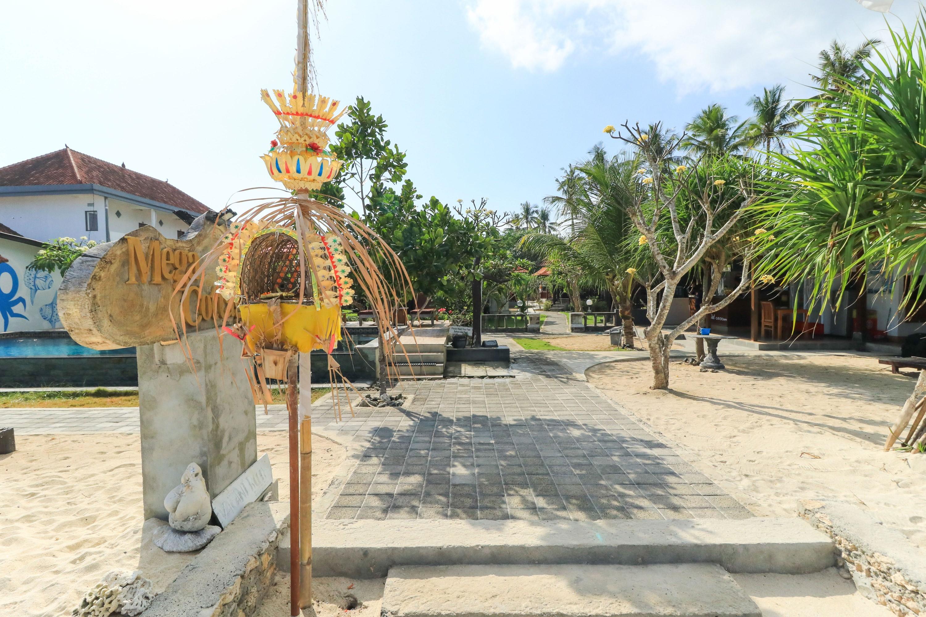 Mega 3* Nusa Lembongan (Bali)