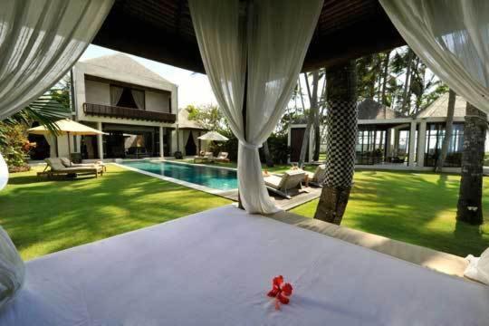 Majapahit By Nakula Villa Ketewel