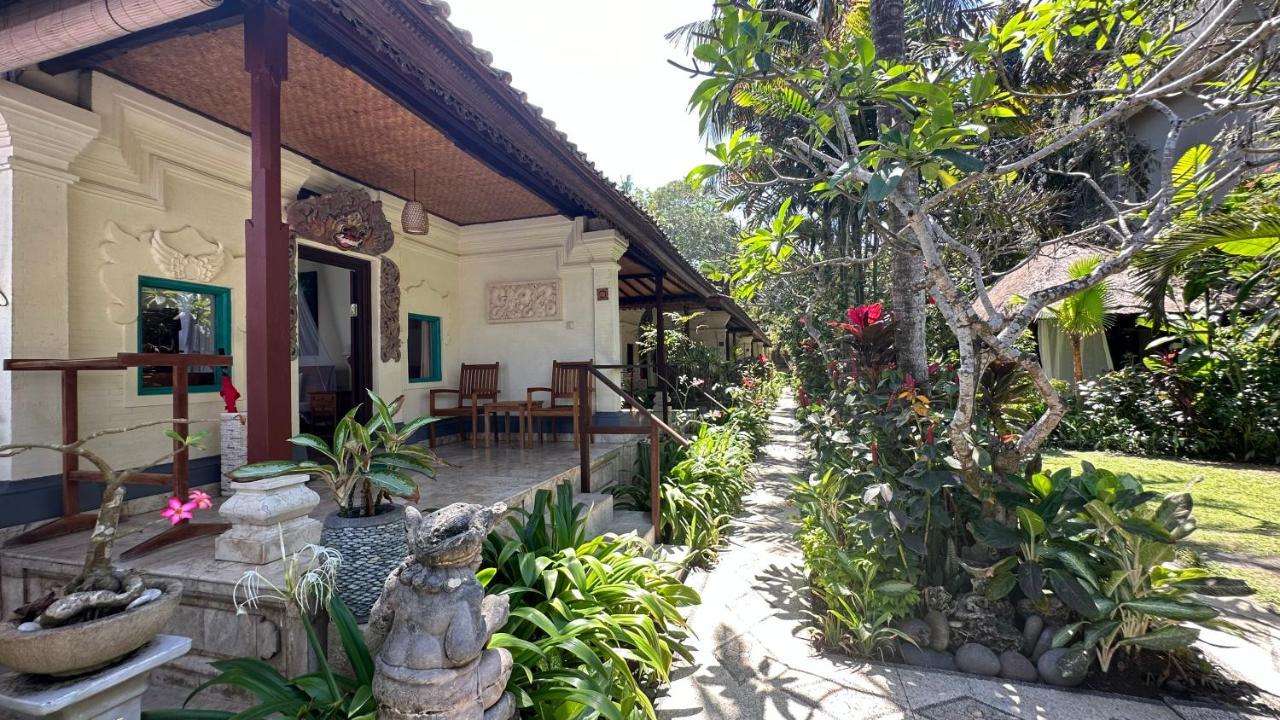 Nusa Indah Hotel