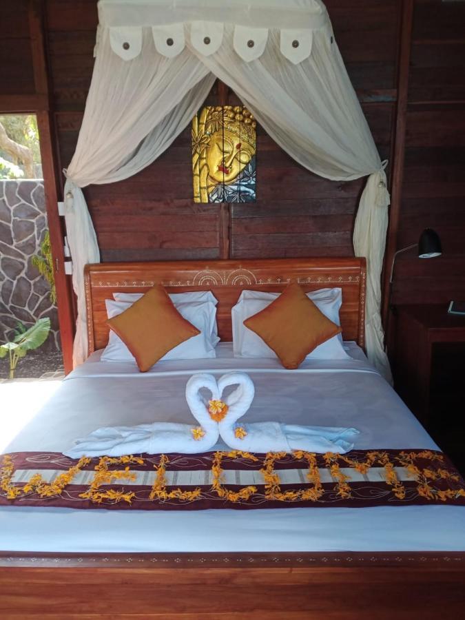 Wooden House Candidasa Tempat Tidur & Sarapan