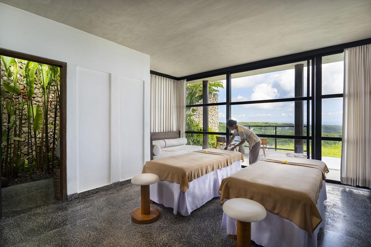 Maua Nusa Penida Bali Resort 5*