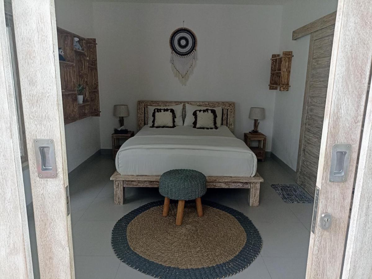 Of Course X X Canggu X Seminyak Villa Kerobokan (Bali)