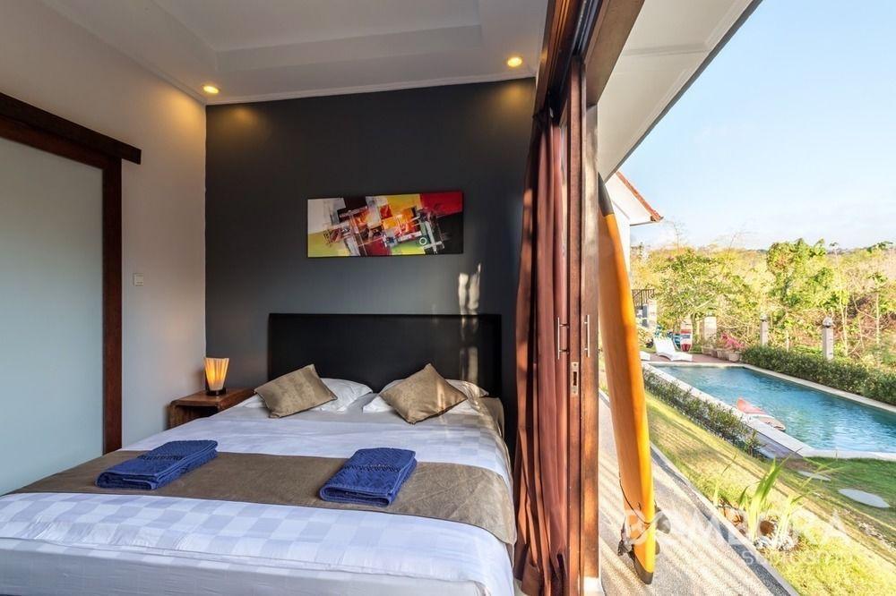 Guest house Bombora Surf Camp *
