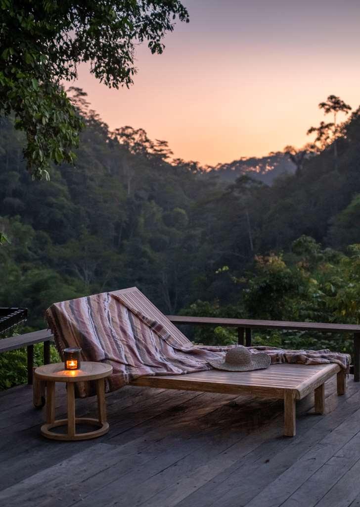 Buahan, A Banyan Tree Escape