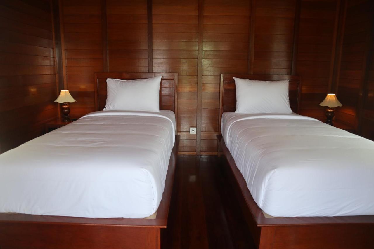 Bukit Kembang Sari Lodge