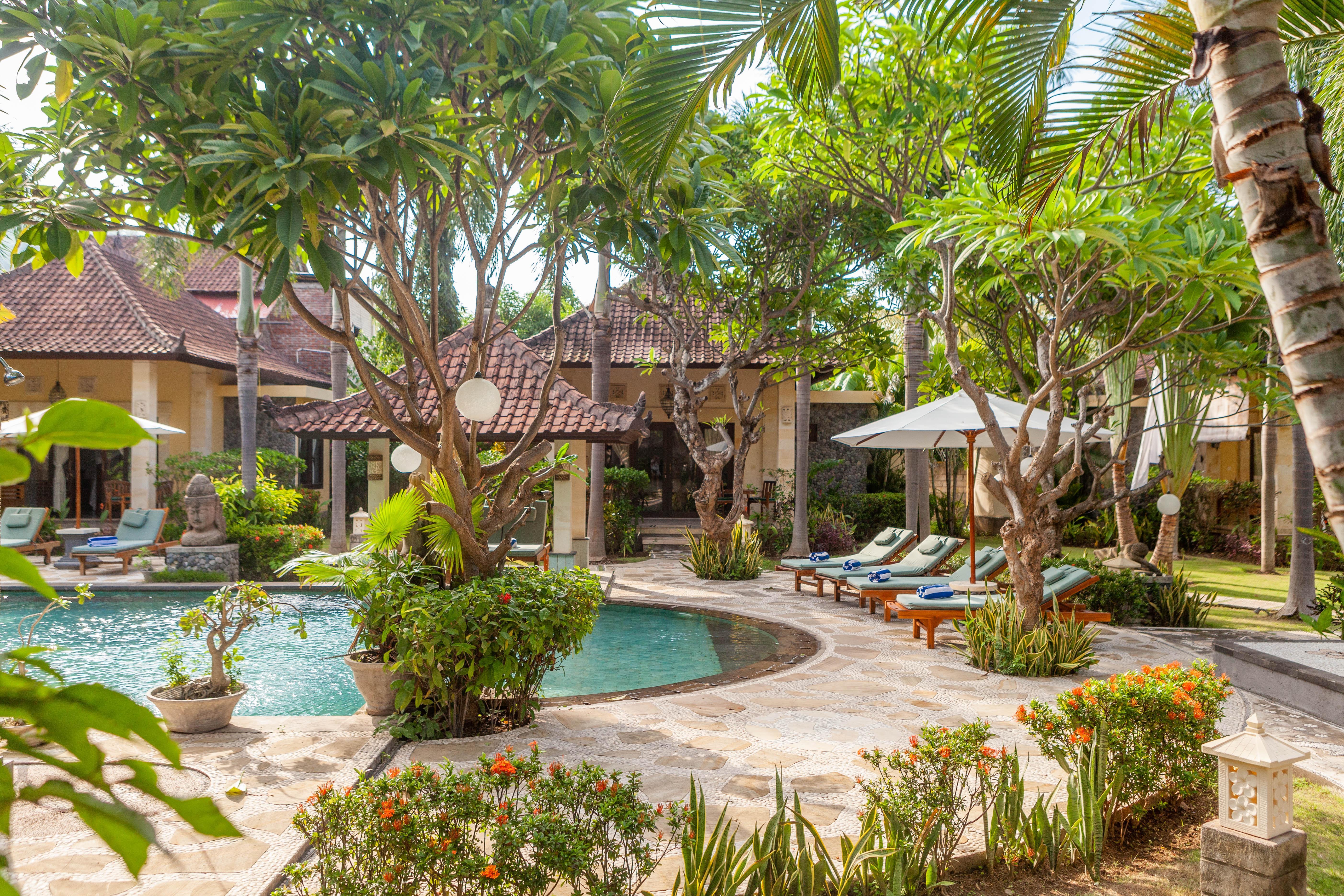 Golden Buddha Hotel 3*