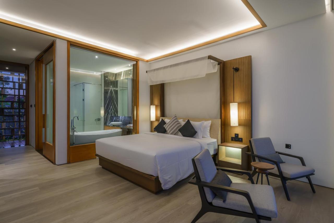 Villa Beyond The Sea - Luxe Sea View In
