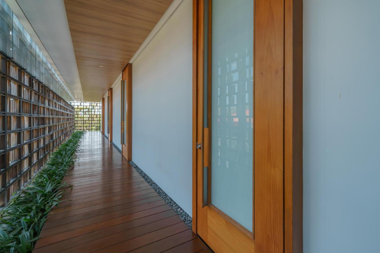 Villa Beyond The Sea - Luxe Sea View In