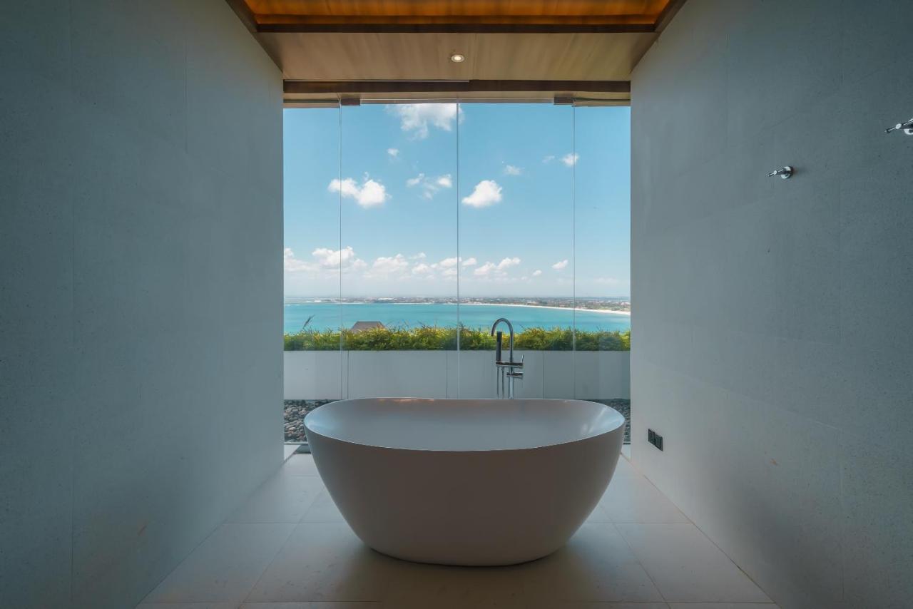 Beyond The Sea - Luxe Sea View In