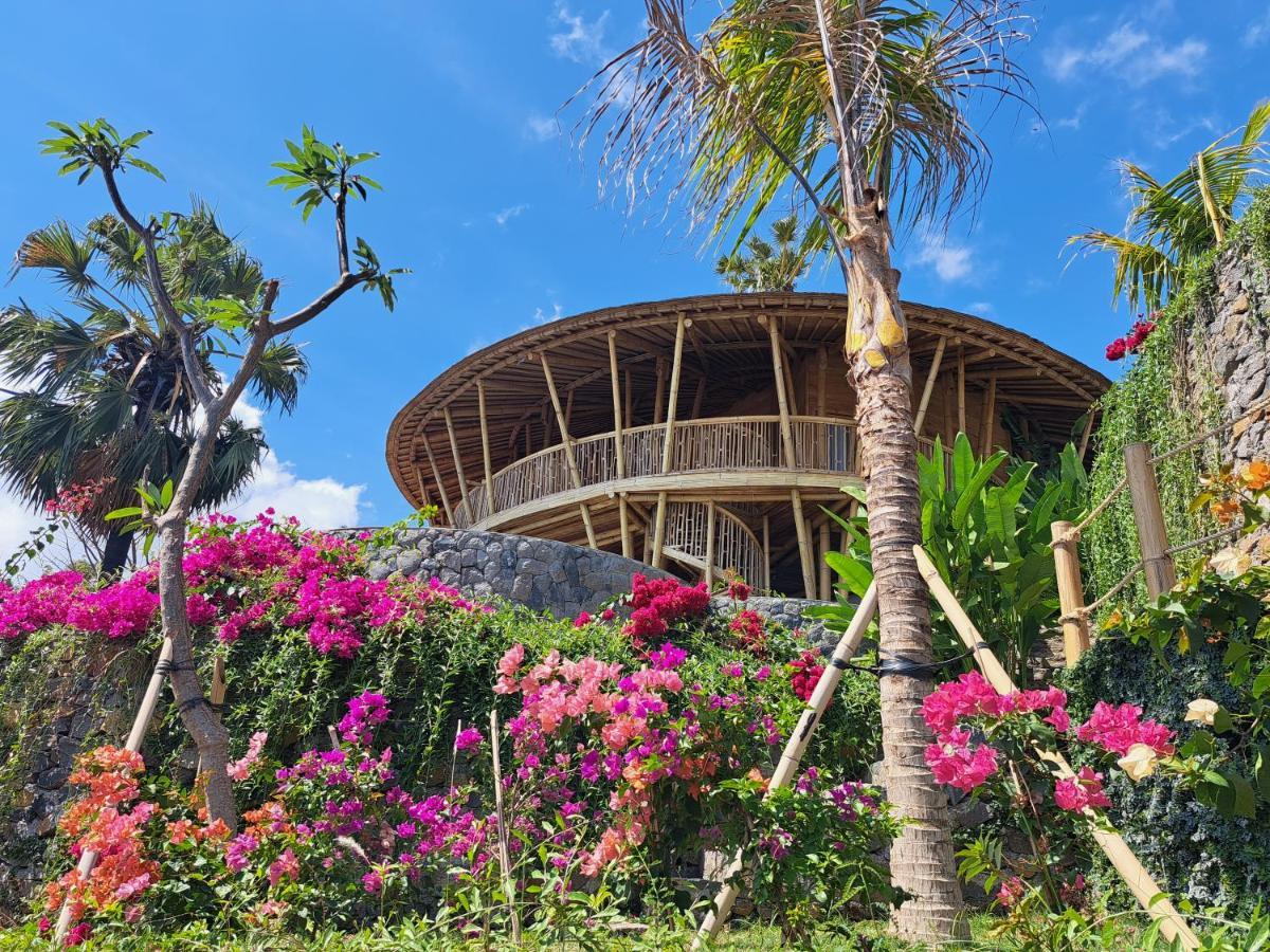 Bukit Lipah Villa