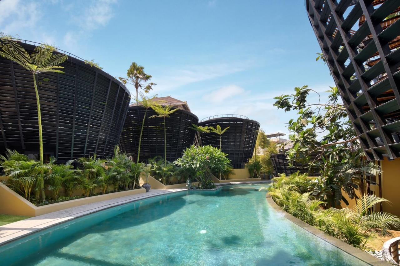 Resort & By Ini Vie Hospitality 5*