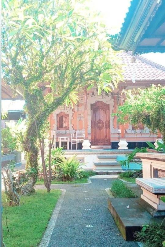 Homestay Umah Arya &