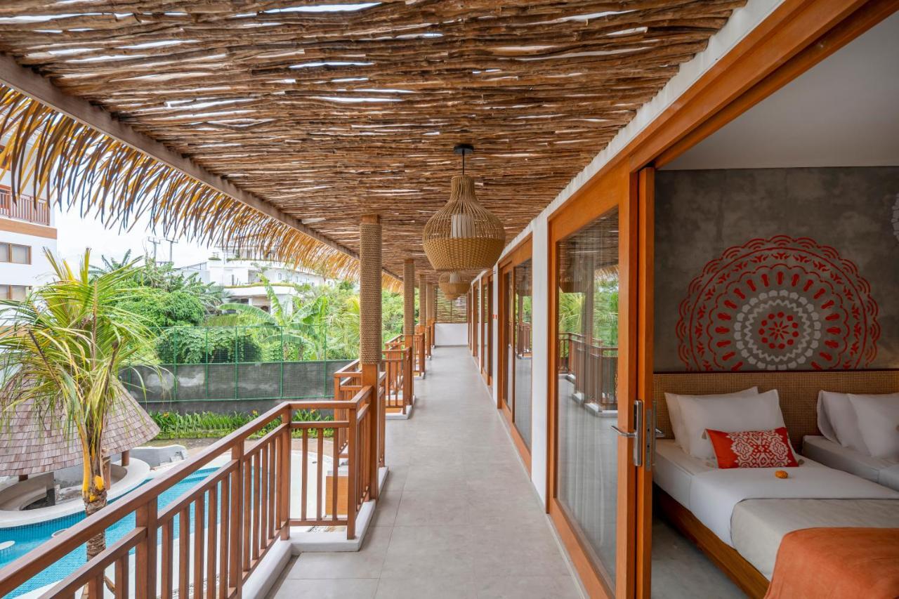 Roomates Surf Camp By Ini Vie Hospitality Hostel Canggu (Bali)