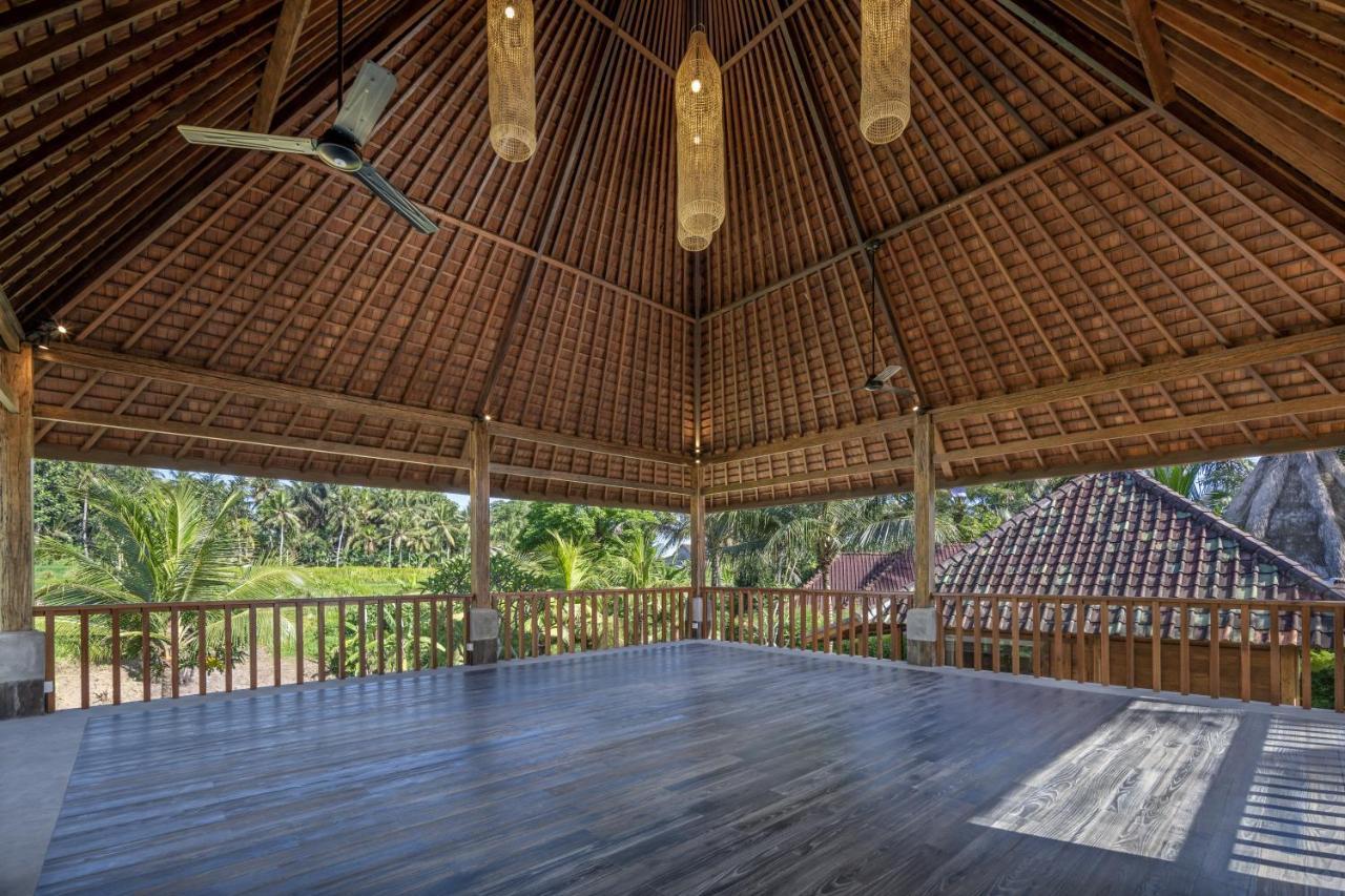 Resor Rumah Kayu Ubud (Bali)