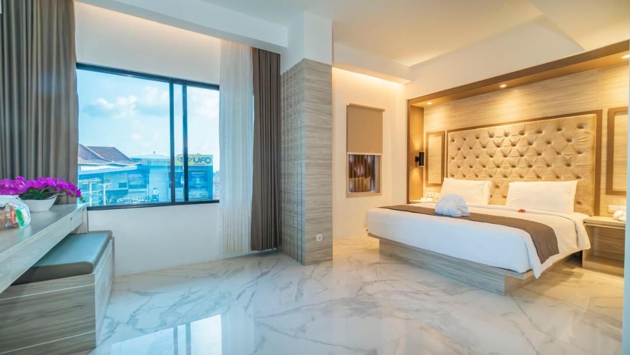 Hotel Of Aventus -