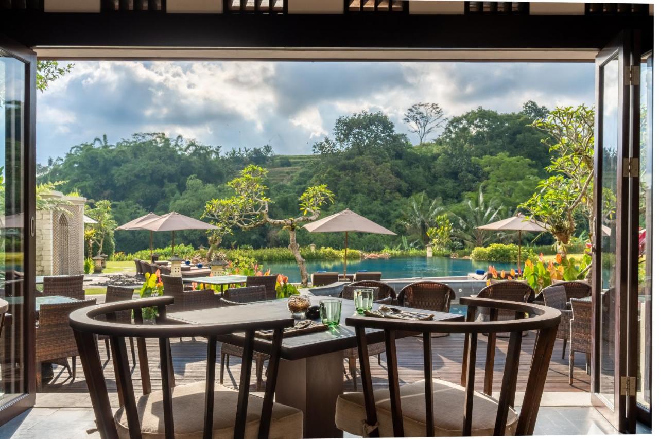 Hotel Homm Saranam Baturiti 5*