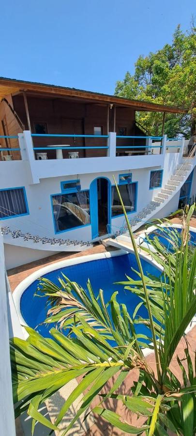 Villa Rumah Batu