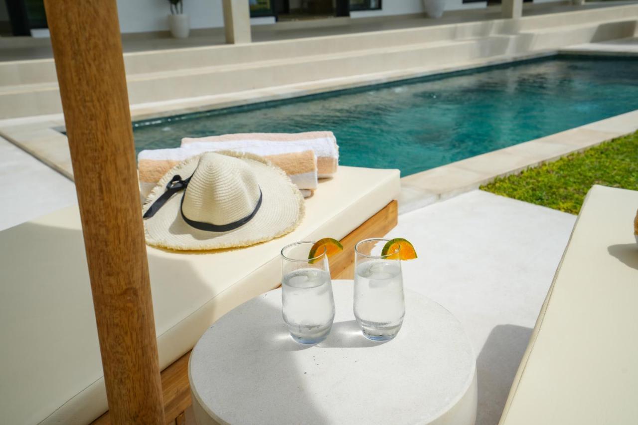 Villa Santorini Sunset New 4 Bedroom With Beautiful Rice Paddy View And A Large Pool *