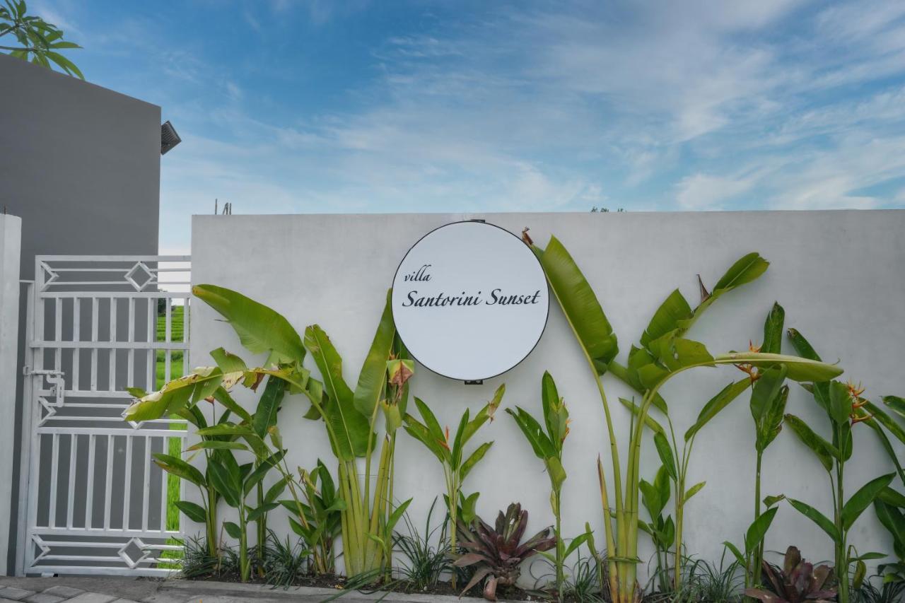 Santorini Sunset New 4 Bedroom With Beautiful Rice Paddy View And A Large Pool * Canggu (Bali)