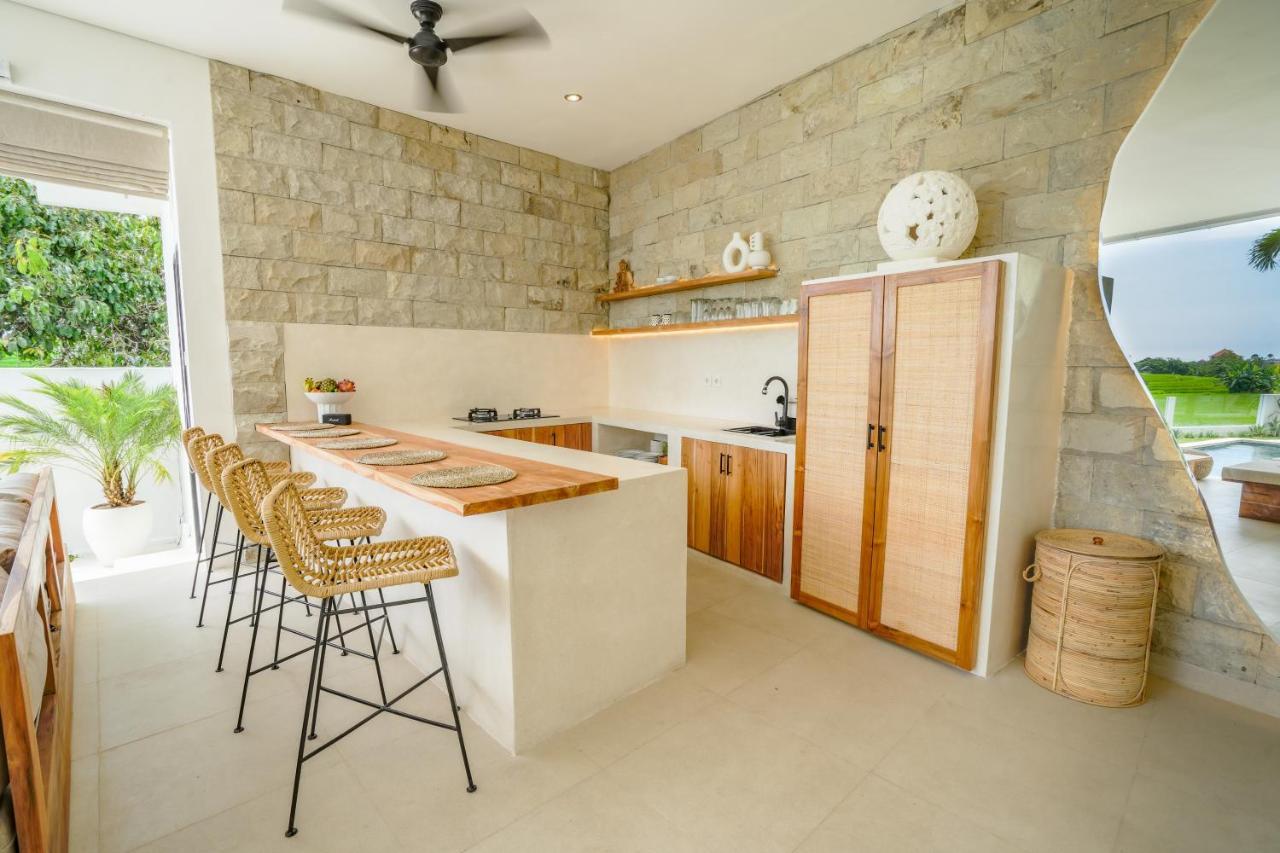 Villa Santorini Sunset New 4 Bedroom With Beautiful Rice Paddy View And A Large Pool