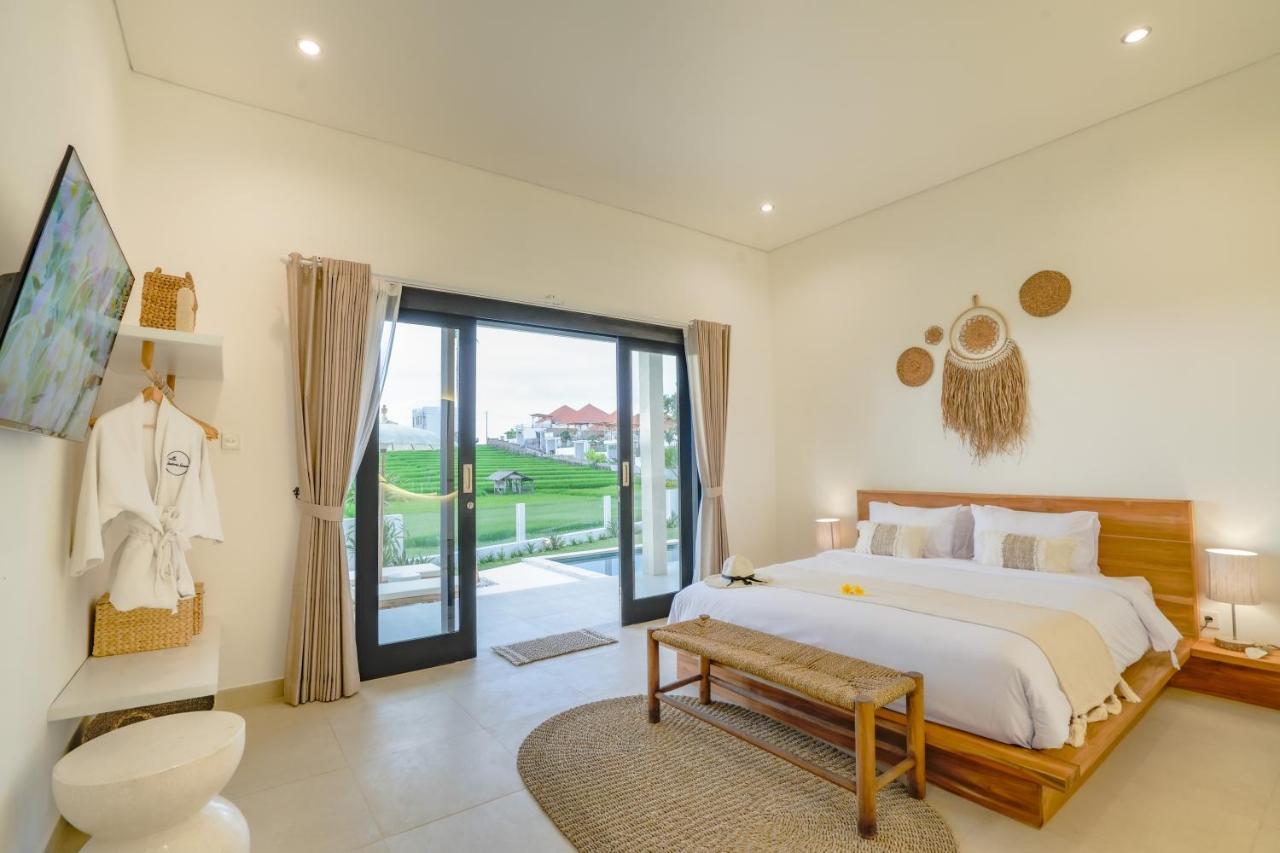 Santorini Sunset New 4 Bedroom With Beautiful Rice Paddy View And A Large Pool Villa