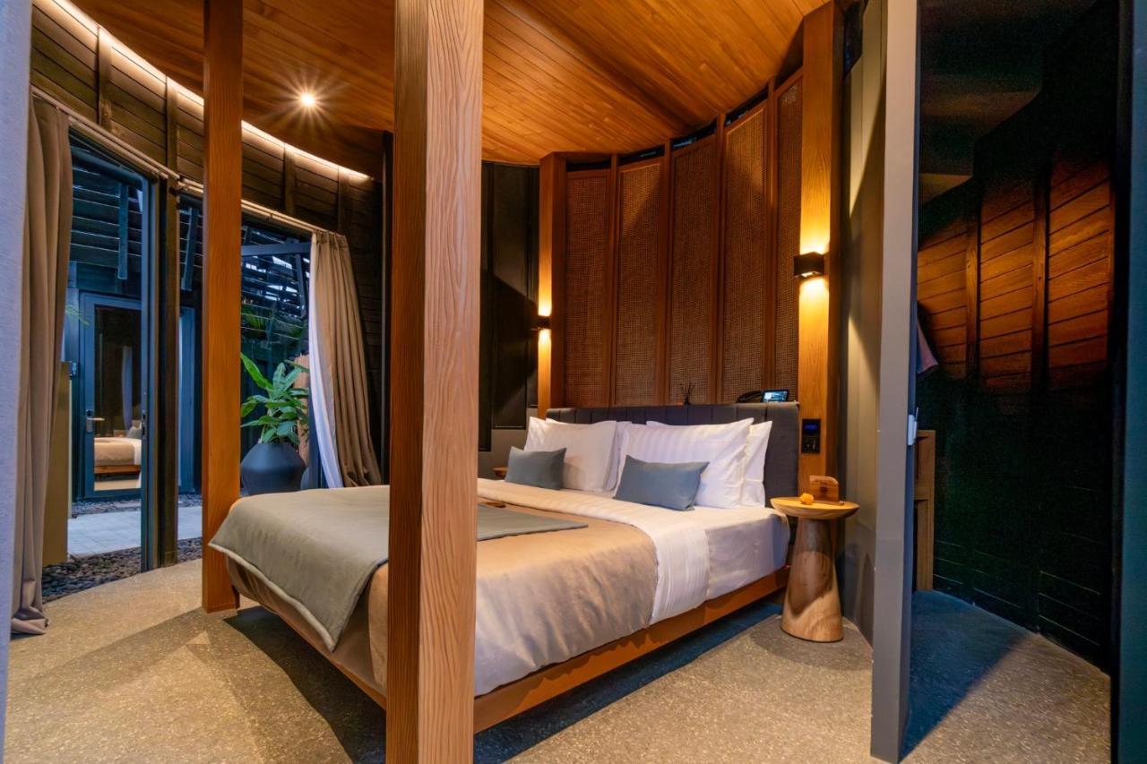 Resort & By Ini Vie Hospitality 5*
