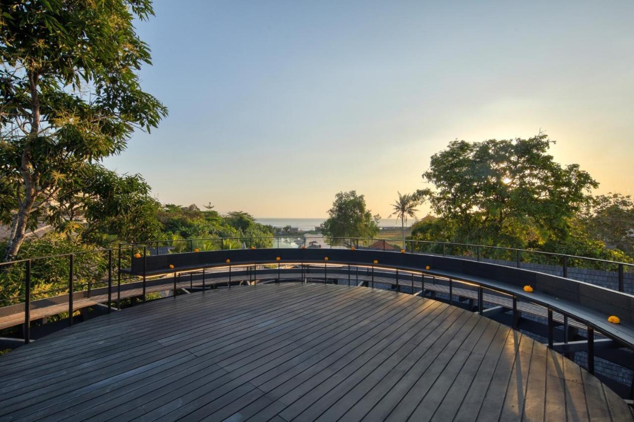 & By Ini Vie Hospitality 5* Canggu (Bali)