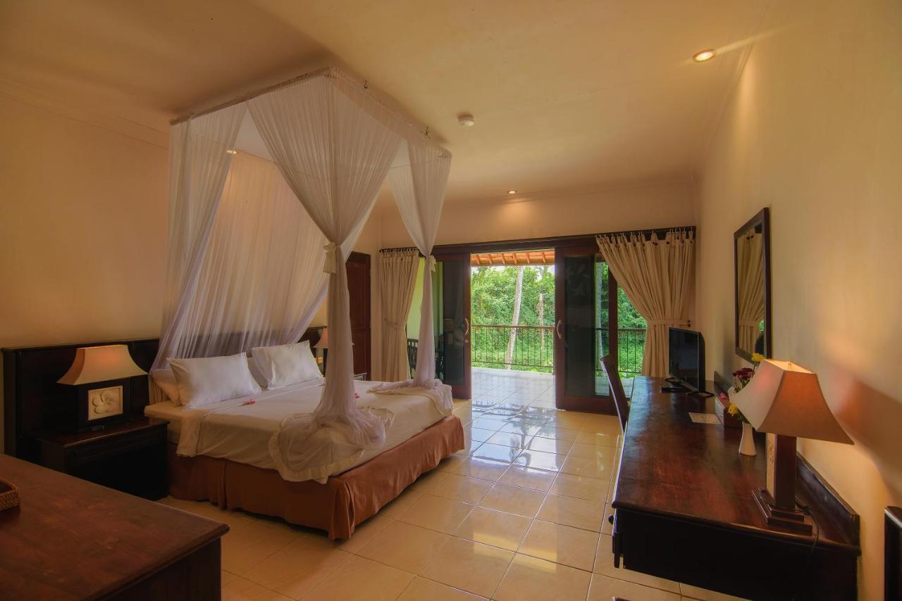Hotel Champlung Sari And