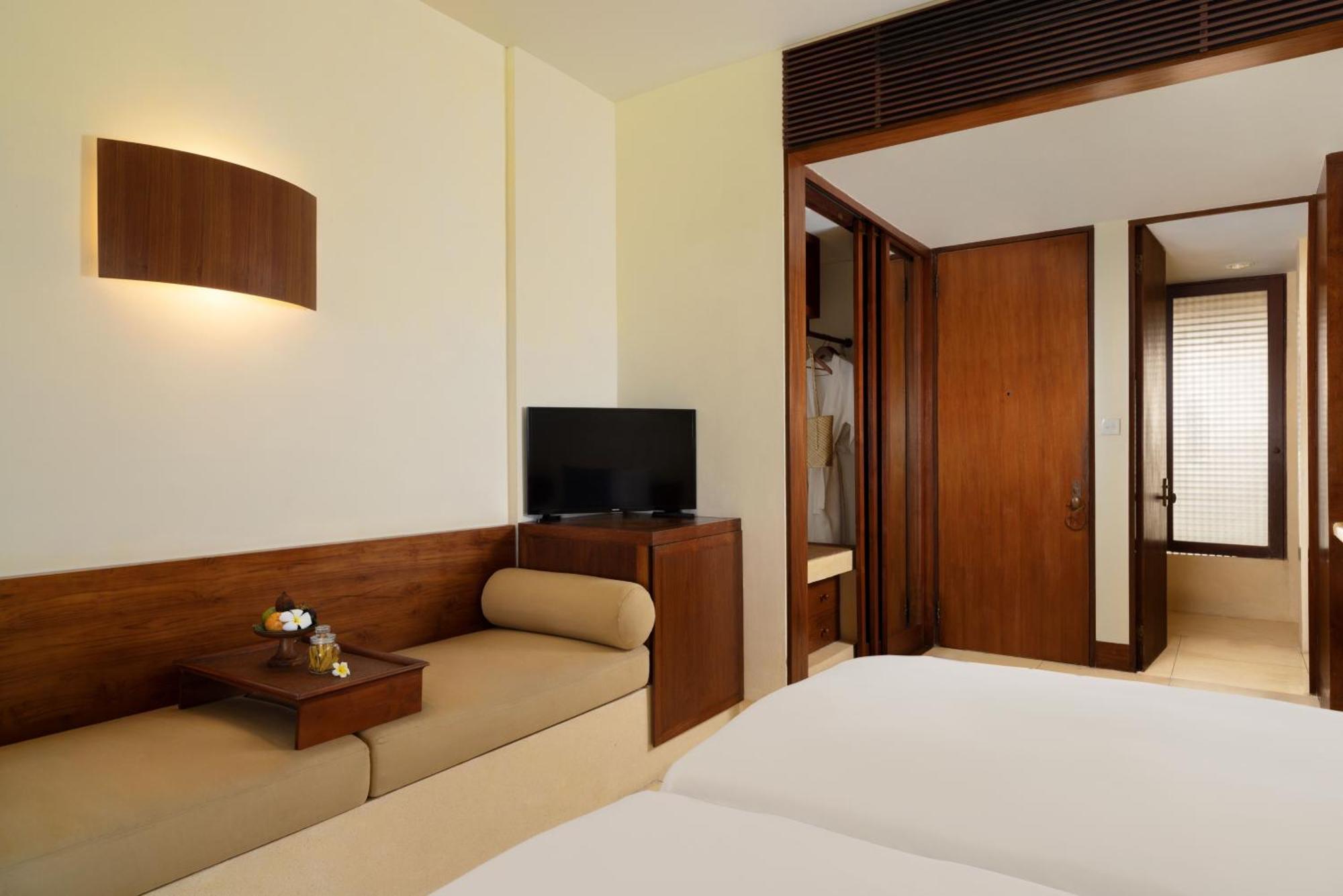 Alila Manggis