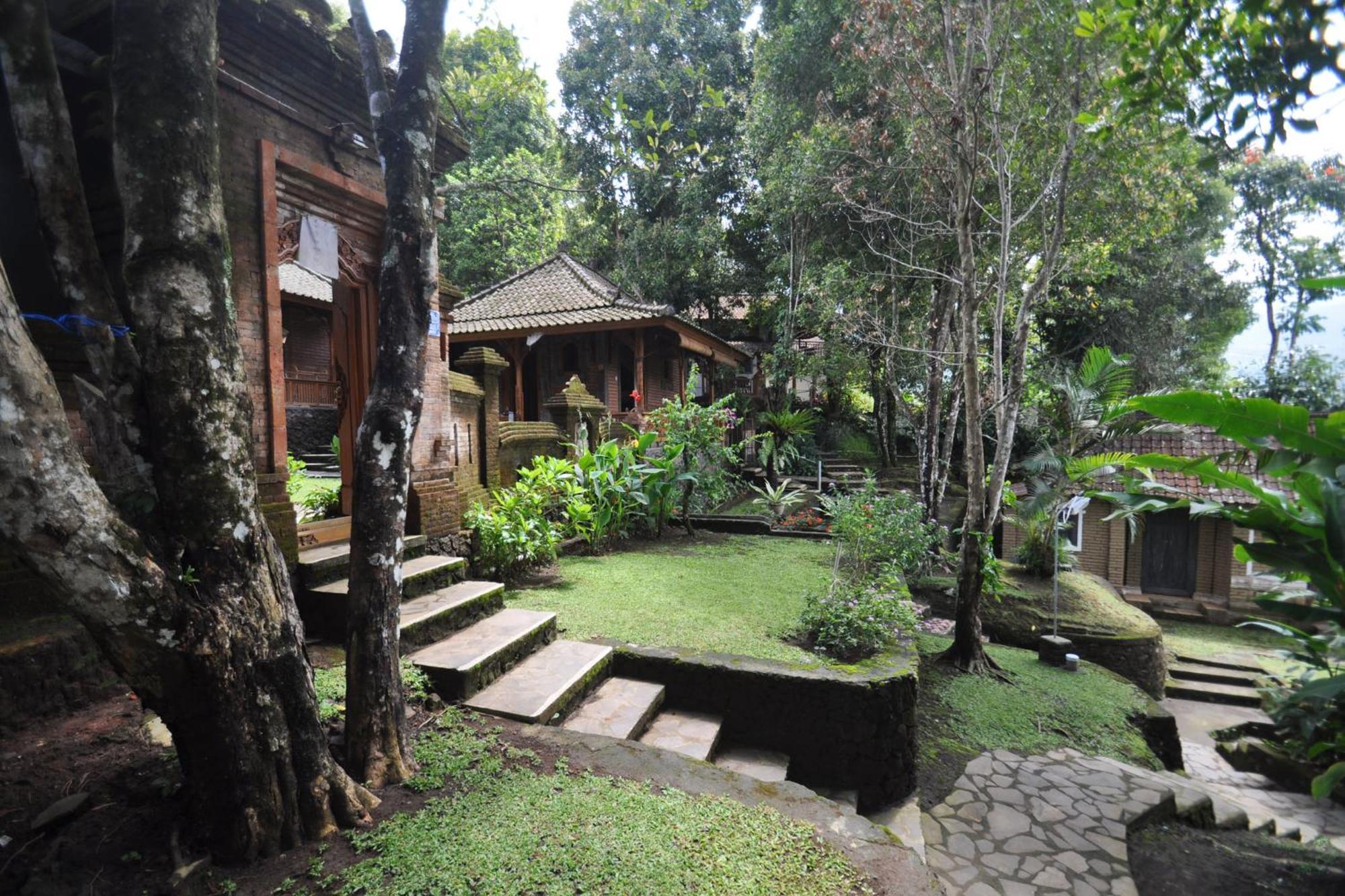 Taman liburan Puri Lumbung Restaurant&spa