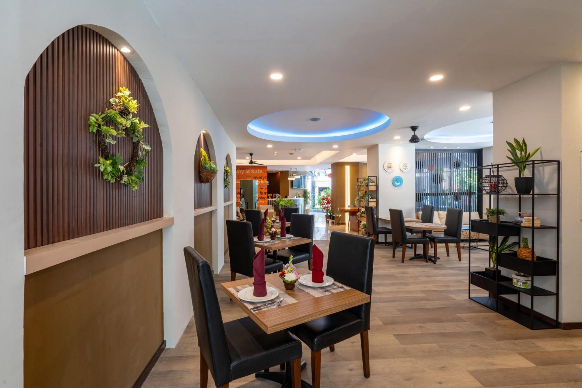 Everyday Kuta Hotel 3*