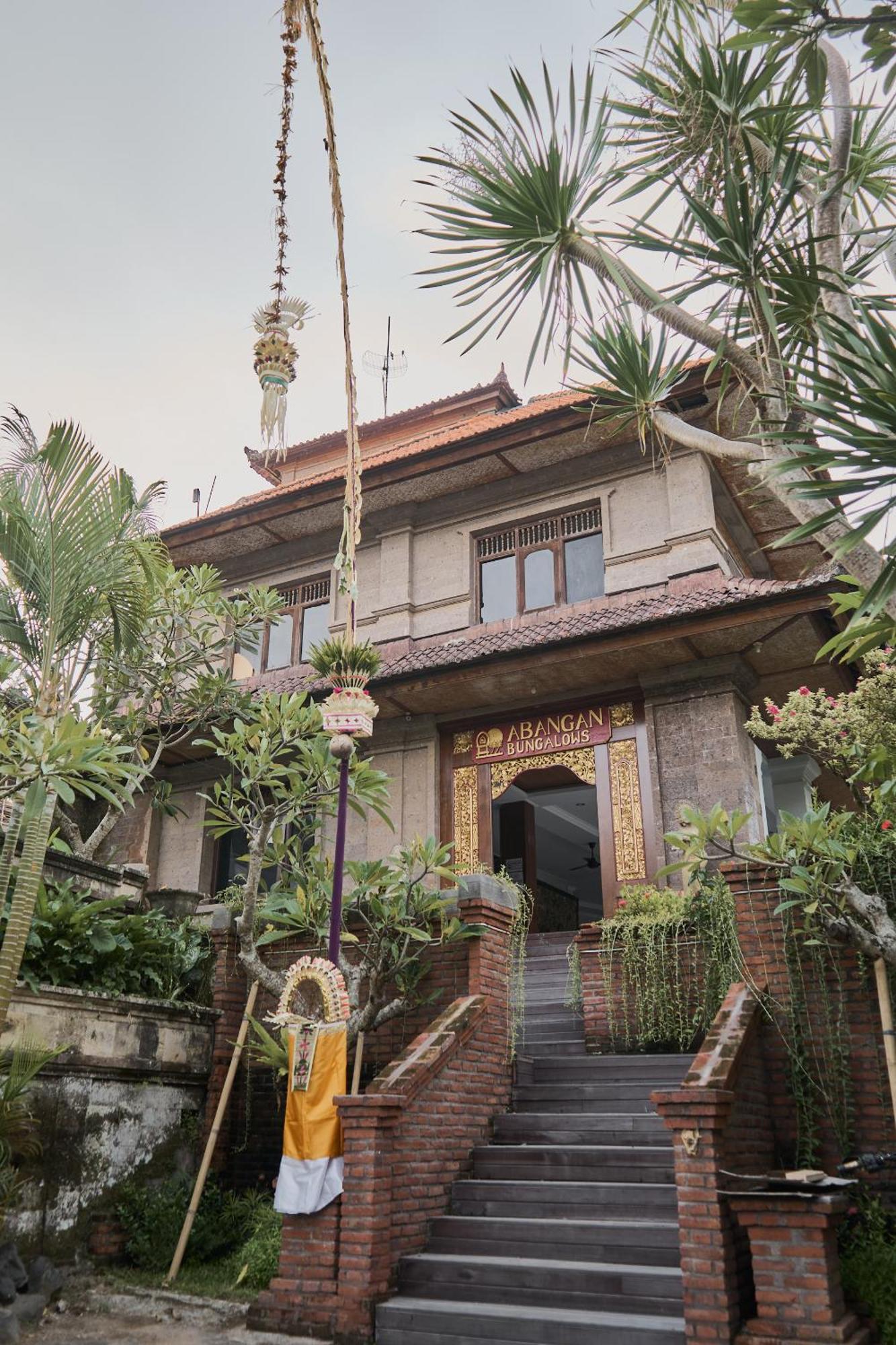 Abangan Guest house 2*