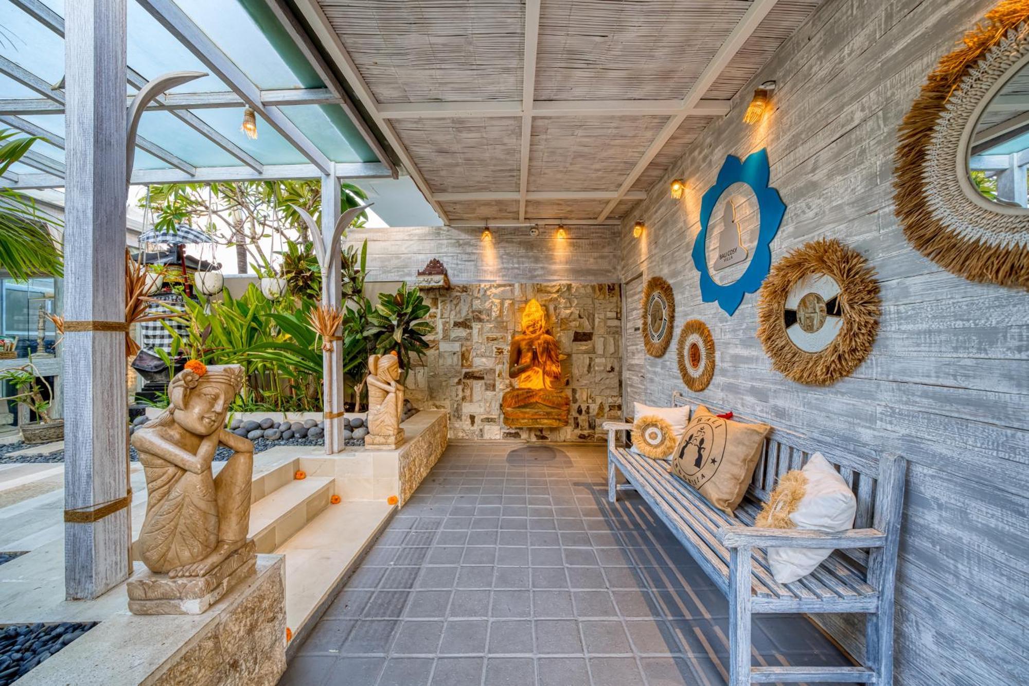 Bali Cosy Seminyak For Adults Only * Legian (Bali)