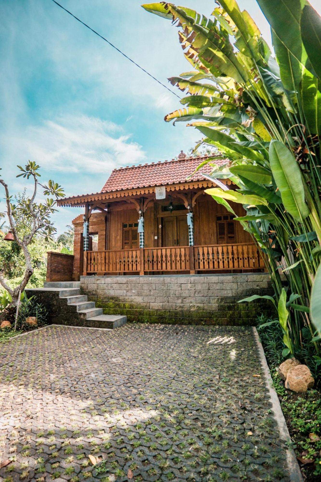 Umadhatu By Amerta Hotel Tabanan (Bali)