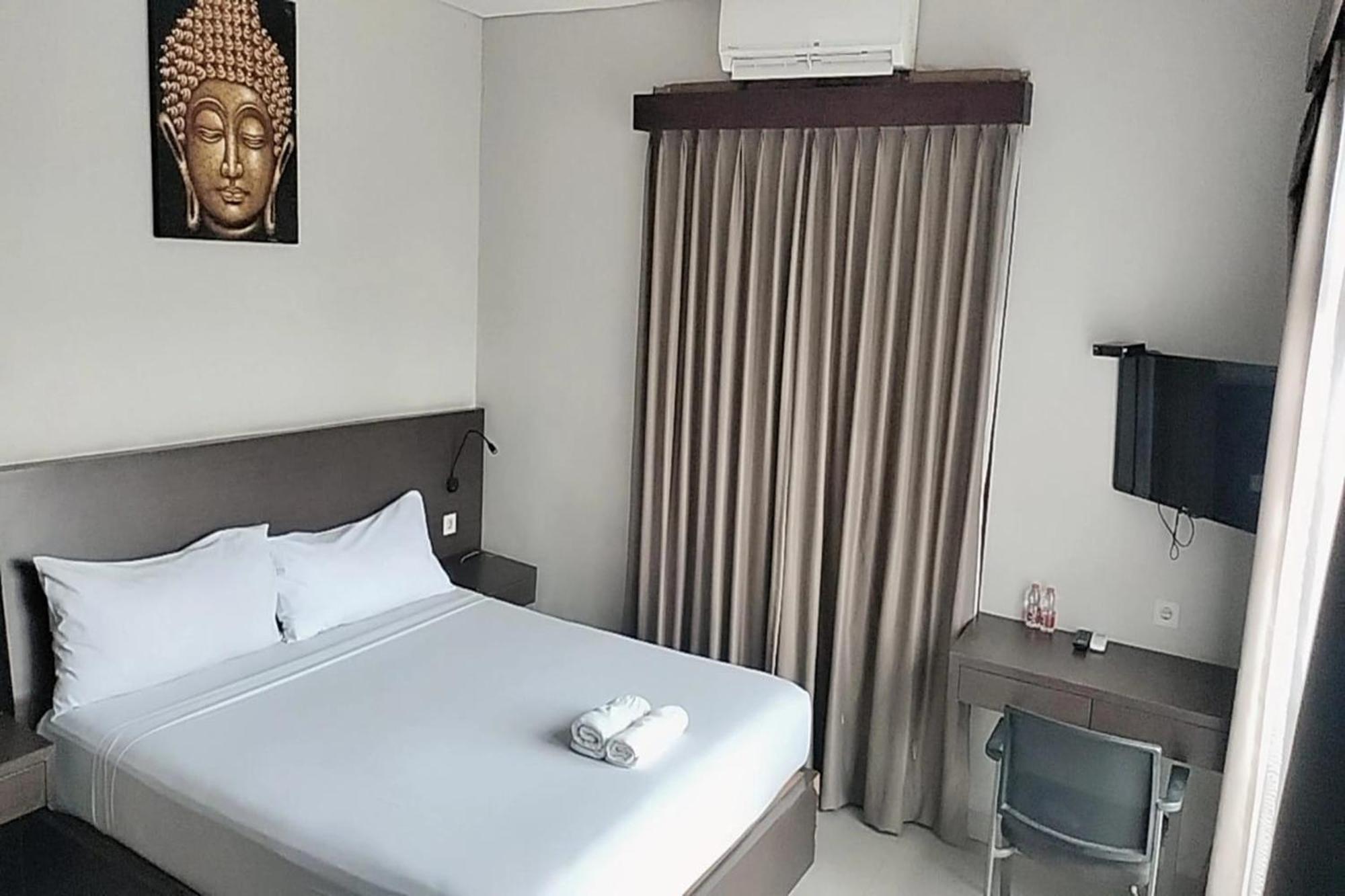 Akarsa Transit 2* Sanur (Bali)