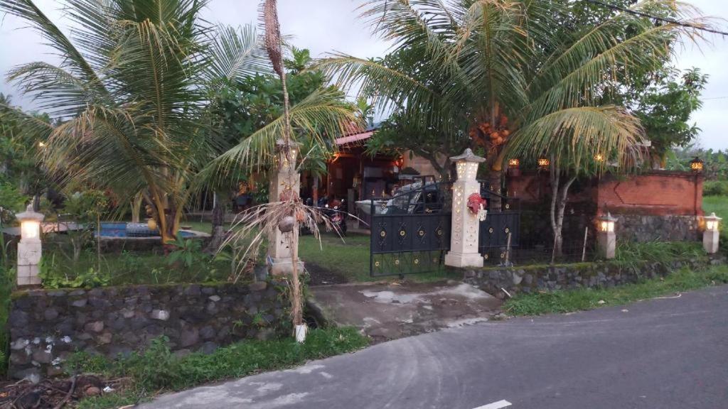 Rumah pedesaan Linkeeshome Bungaya