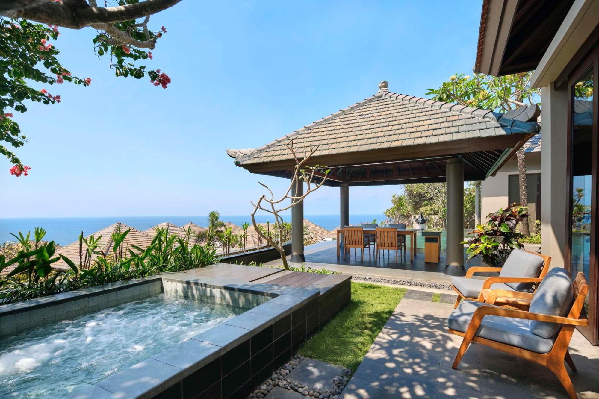 Umana Bali, Lxr & By Hilton Resort 5*