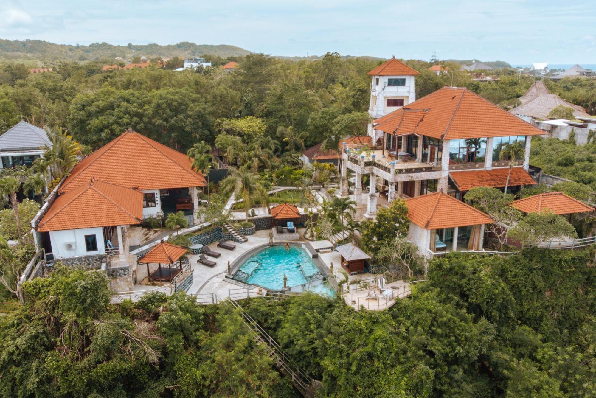 Holiday park The Uluwatu Estate Pecatu (Bali)