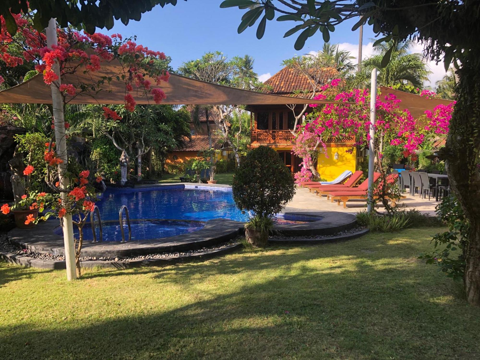 Villa Kura Kura Candi Dasa (Bali)