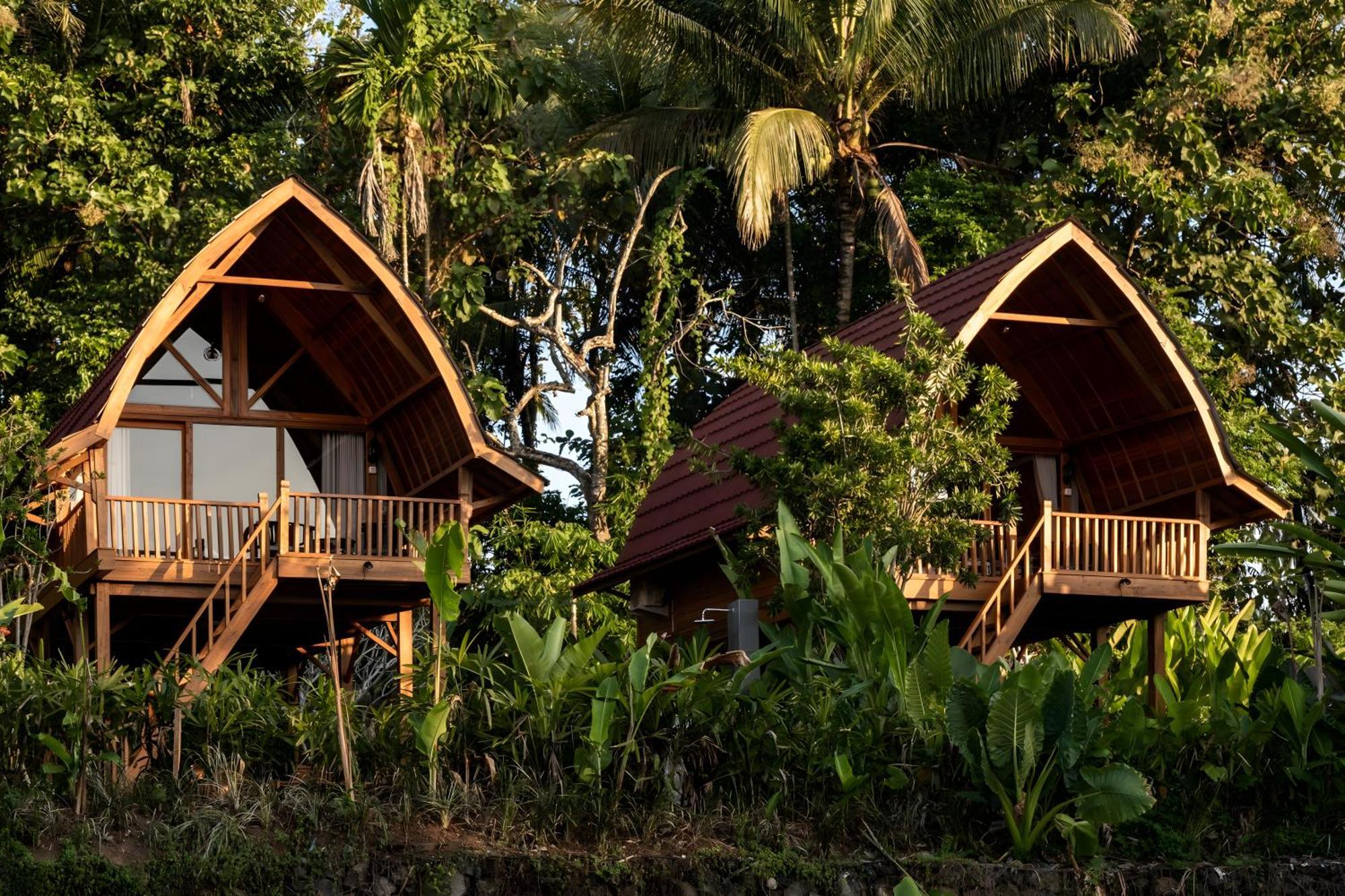 Hotel Kusfarm Bali By Ahm