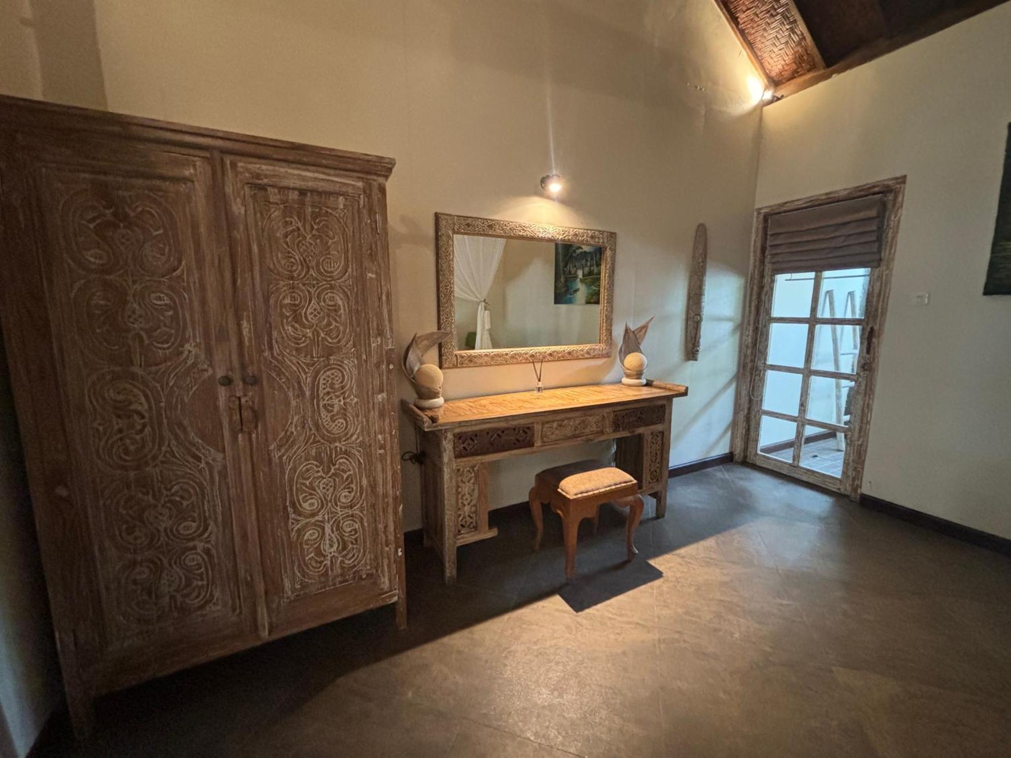 Breezy Point Villa