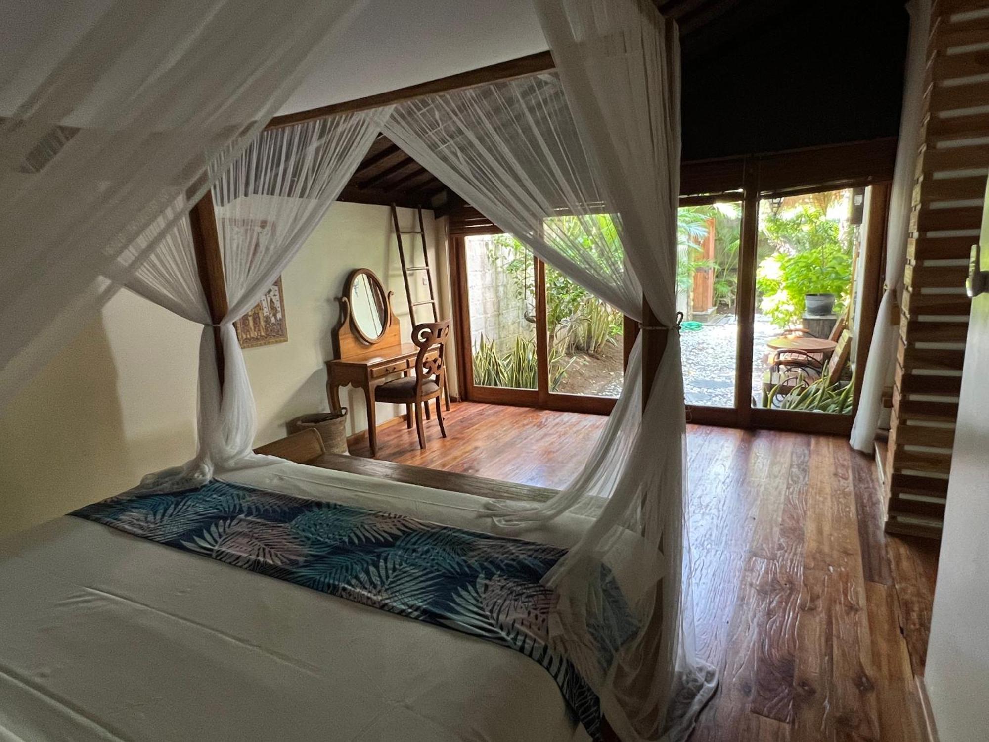 Villa Breezy Point Nusa Dua (Bali)