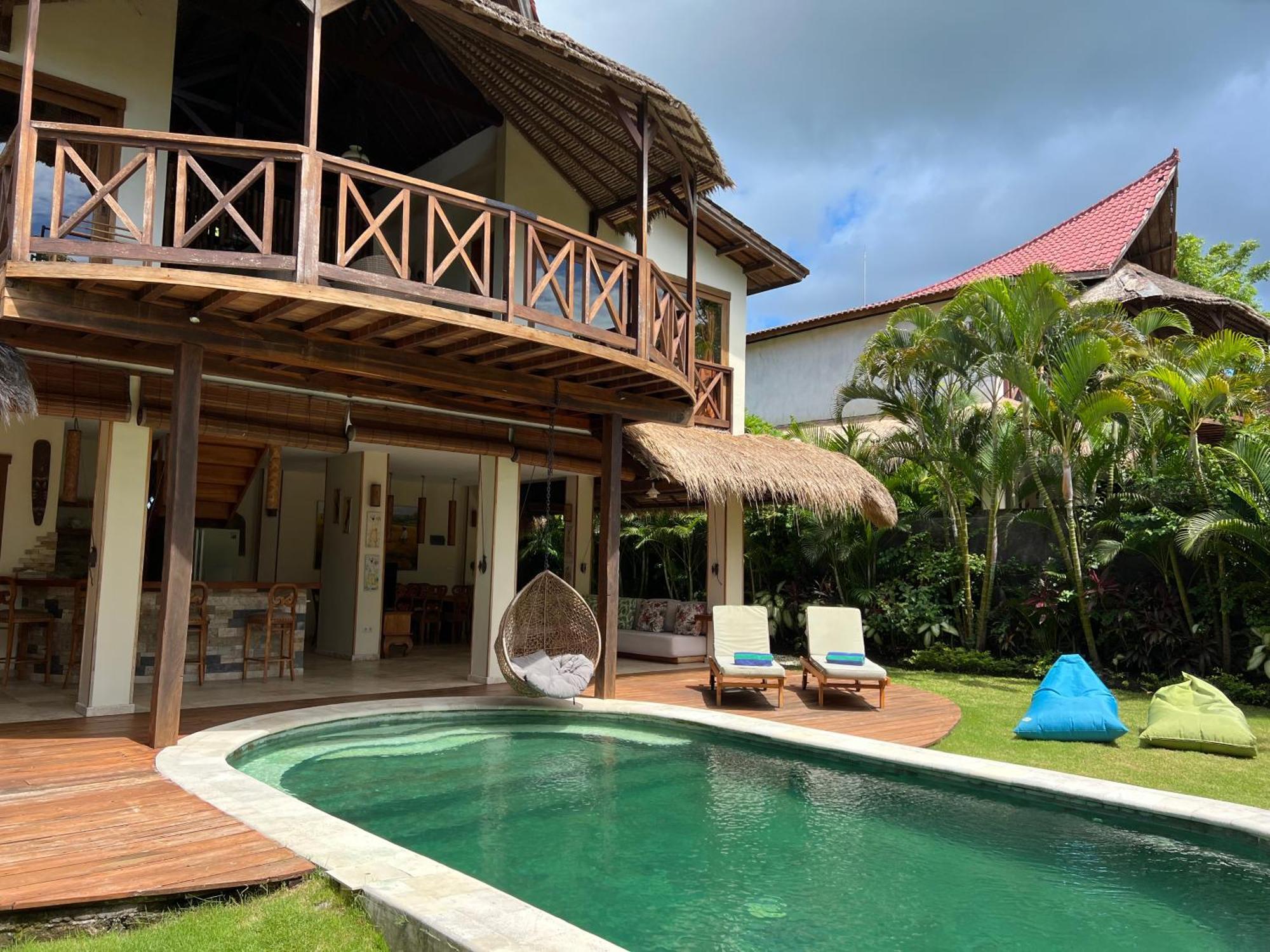 Breezy Point Villa Nusa Dua (Bali)