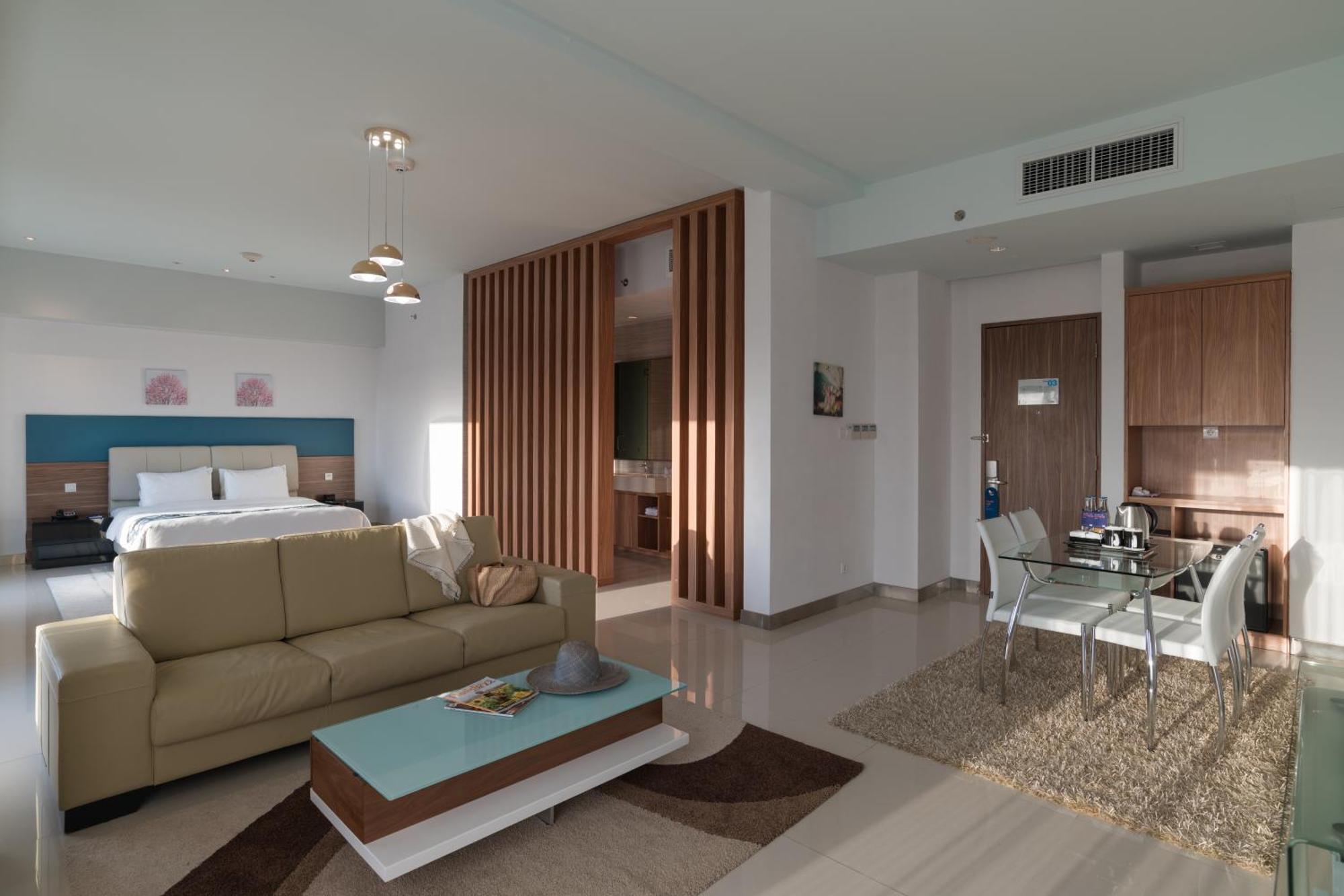 Express Baruna By Ihg Resort 4*