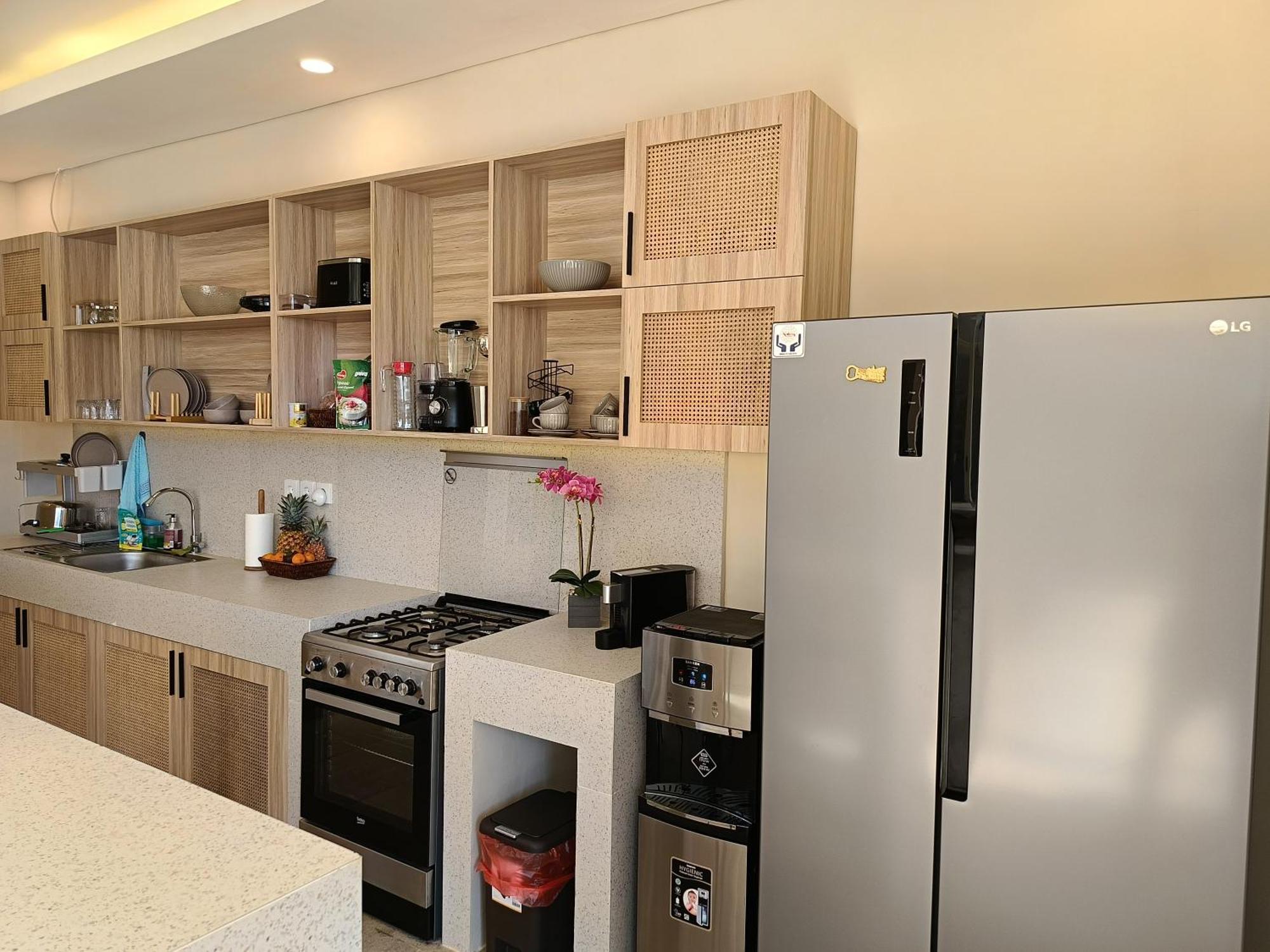 10 Rose Bali 3br Luxury