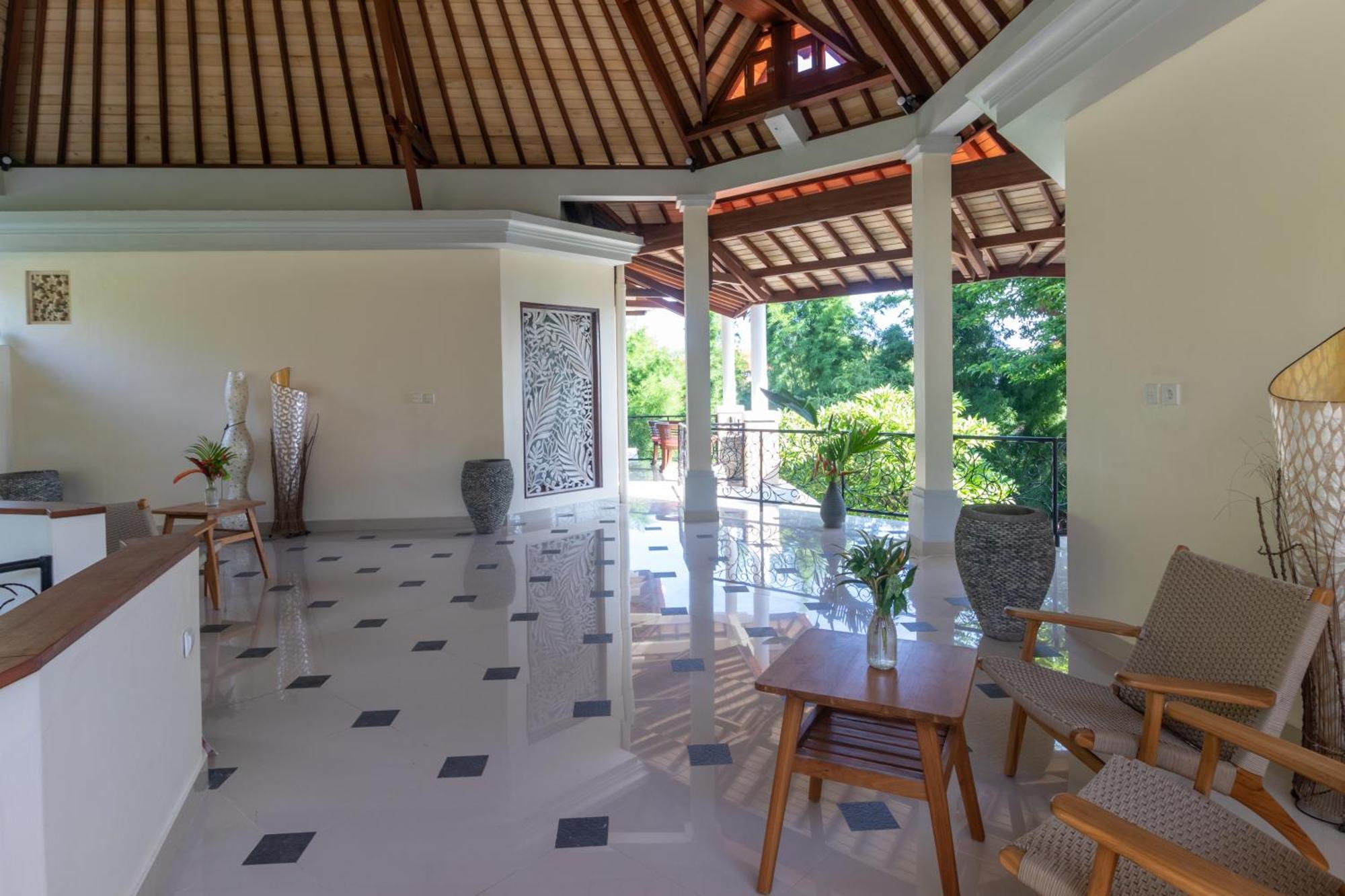 Sky Dancer - Bali 3*